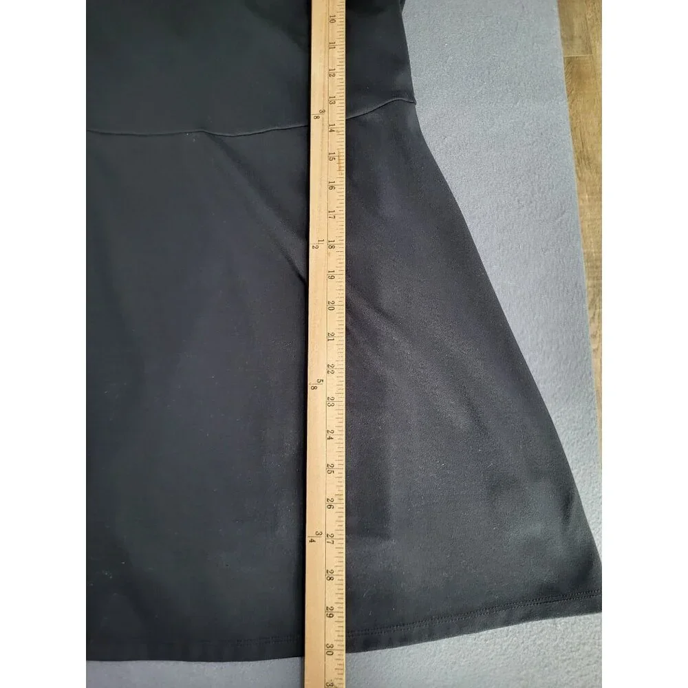 GapFit Womens SZ M Active Sleeveless Tank Dress Built In Shorts Tennis Fitness - Picture 6 of 10